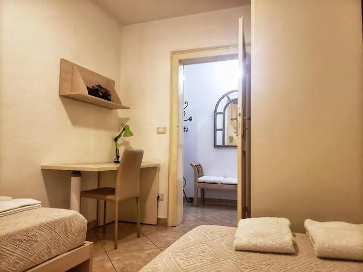 Golden House Daire Bolonya İtalya